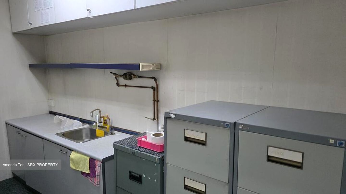 Rochore Opd (D7), Office #522562881